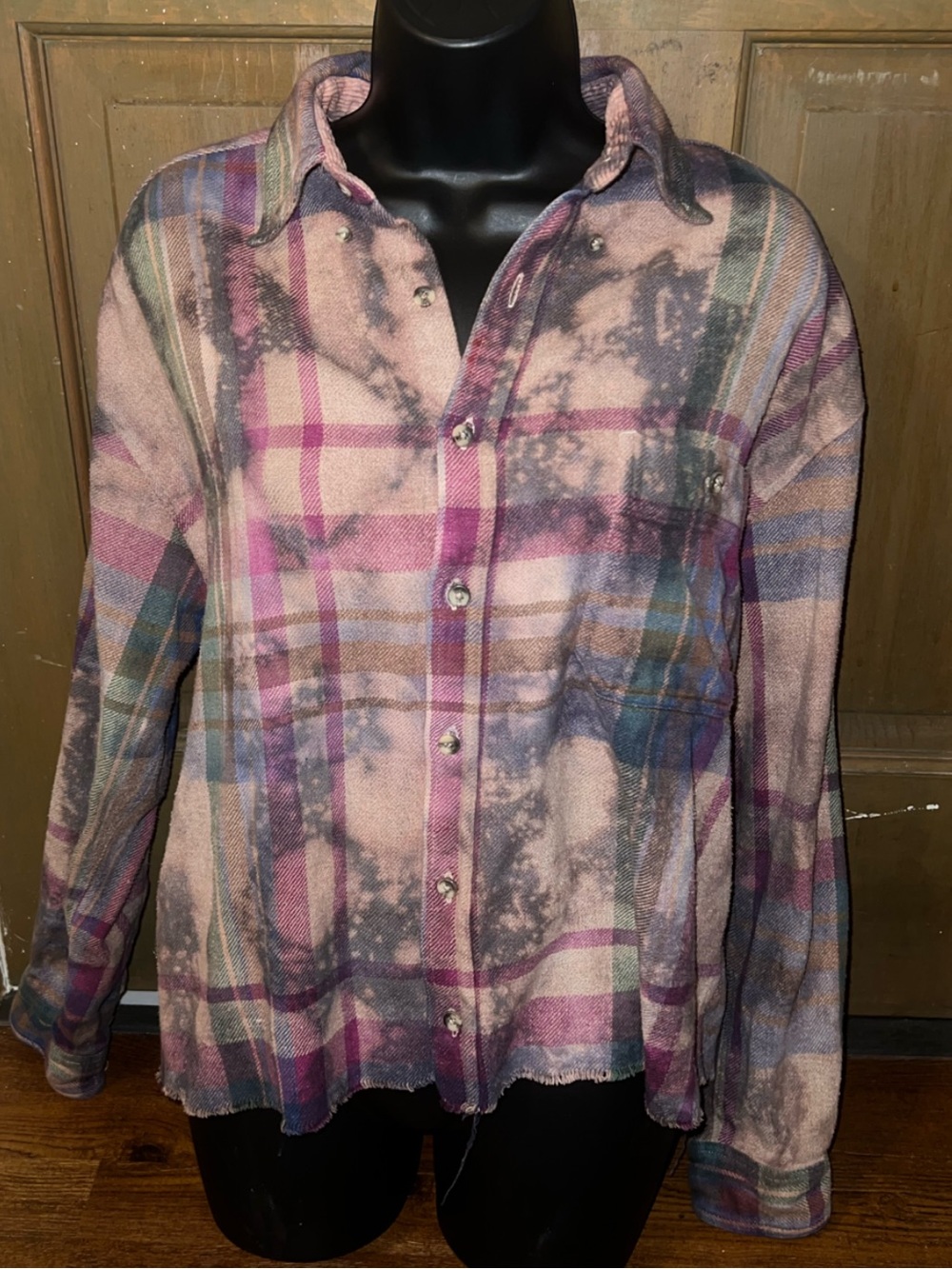 Vintage Acid Wash Crop Flannel Distressed Tie Dye Plaid Button Up Shirt Size L - Picture 9 of 10